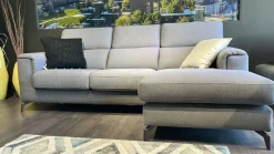 Divano con penisola Gwen OFFERTA OUTLET^Collezione esclusiva Outlet