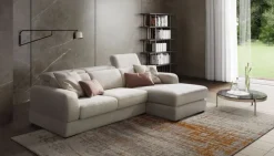 Outlet Divano con penisola in Tessuto Graffiti Divani