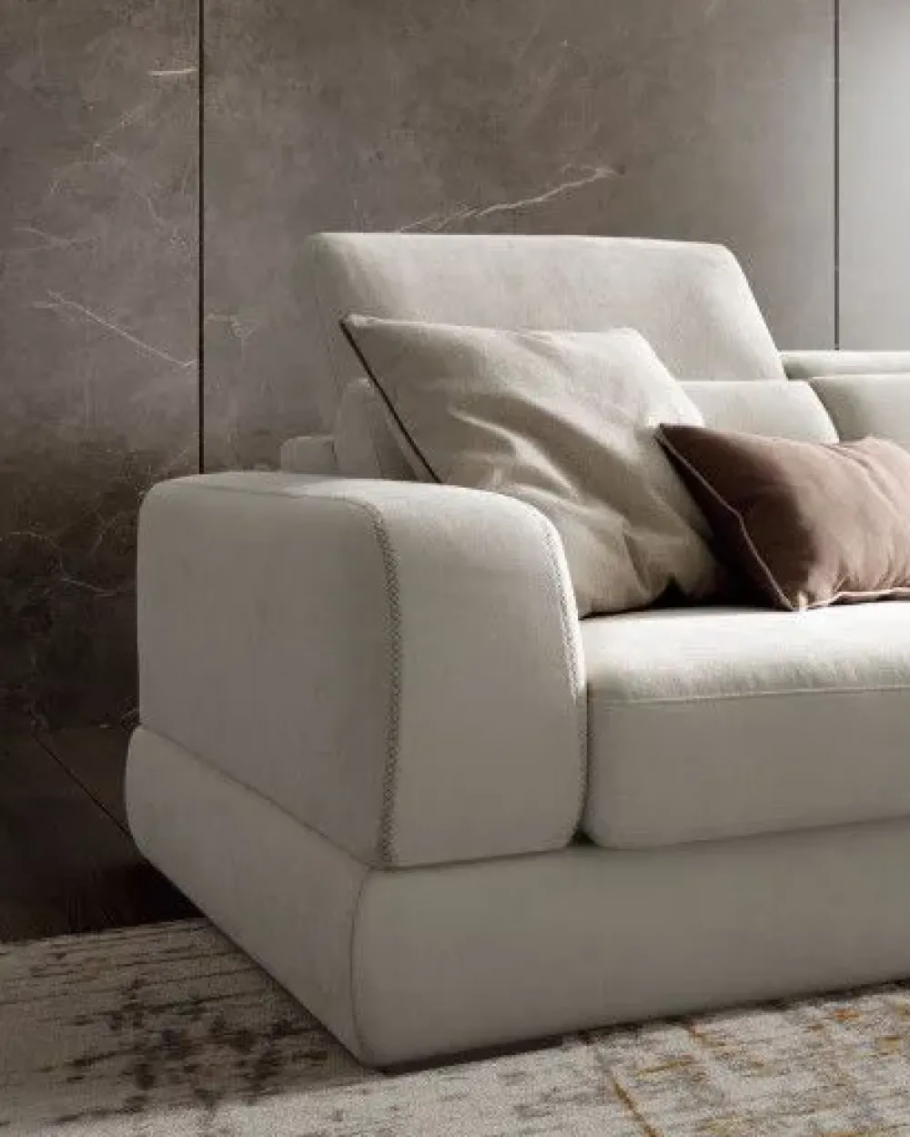 Outlet Divano con penisola in Tessuto Graffiti Divani