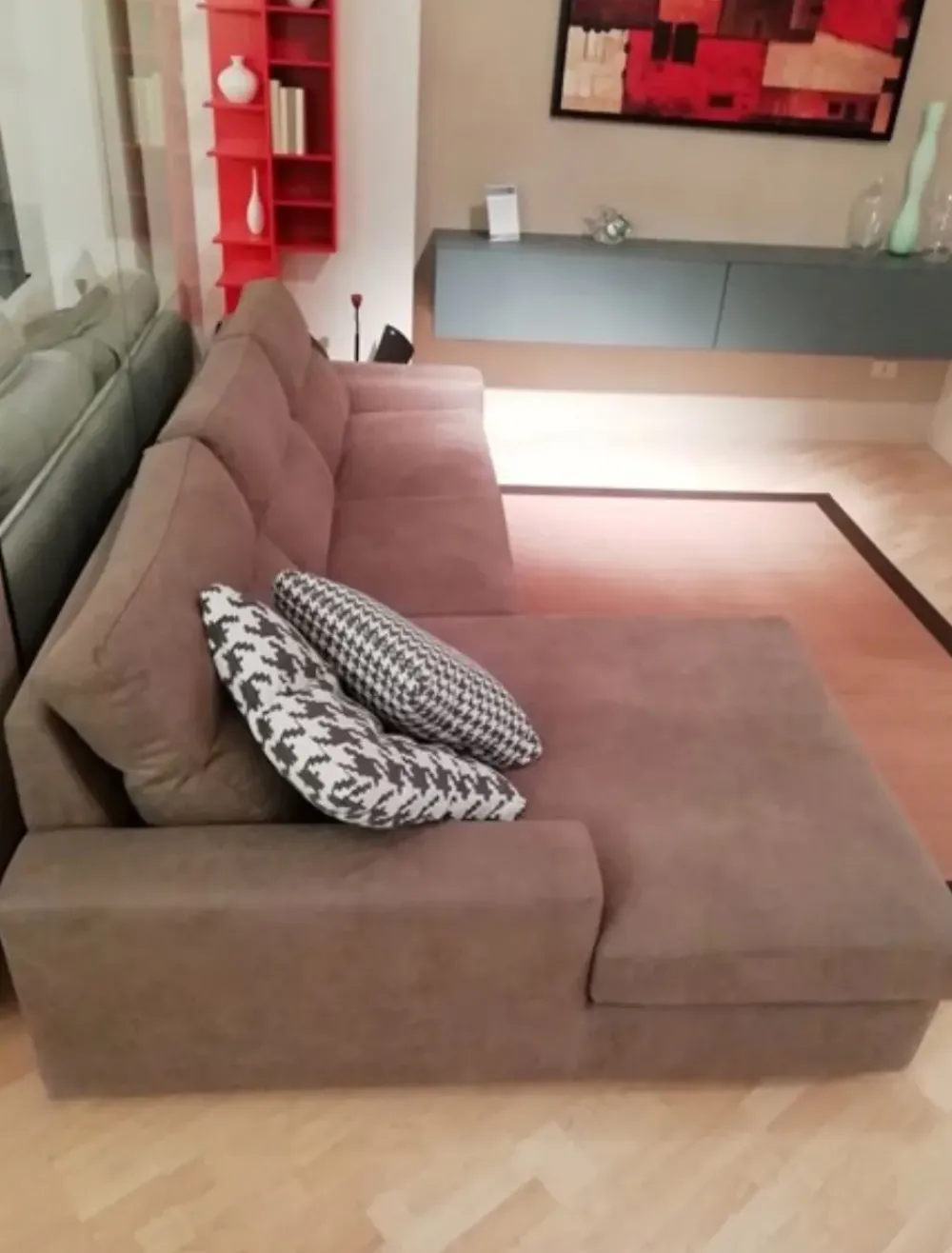 Rigosalotti Divano con penisola Kommodo a prezzi outlet- Divani