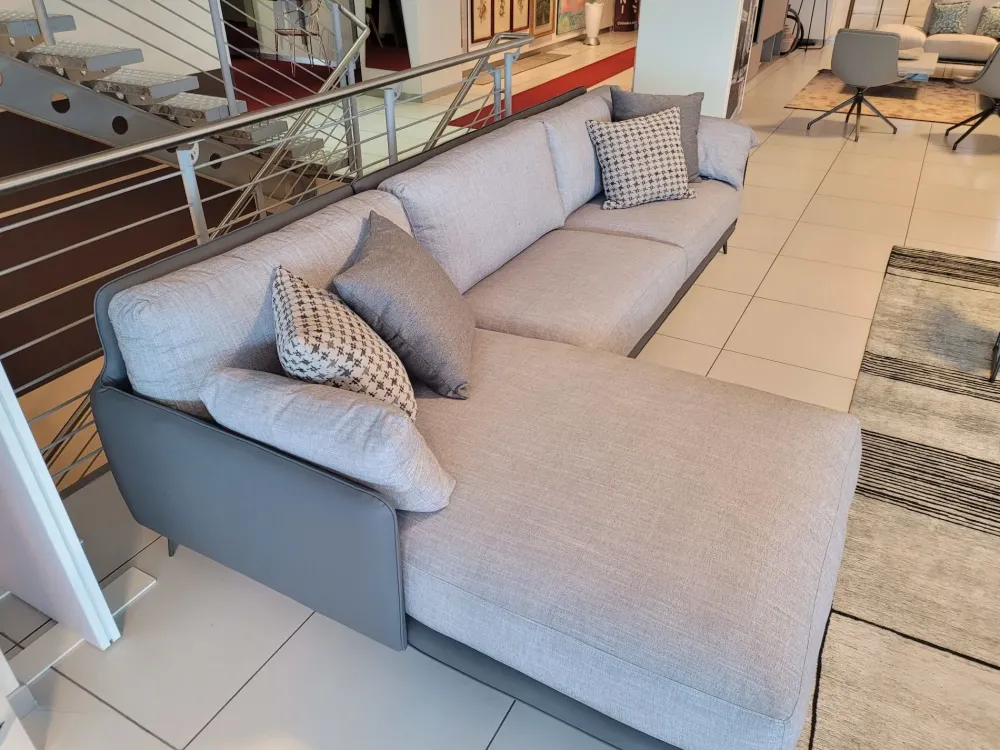 Divano con penisola Krisby in OFFERTA - 35%^Ditre Italia Online