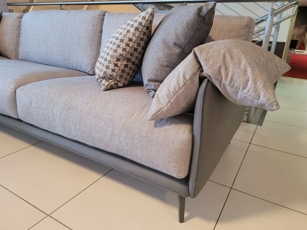 Divano con penisola Krisby in OFFERTA - 35%^Ditre Italia Online