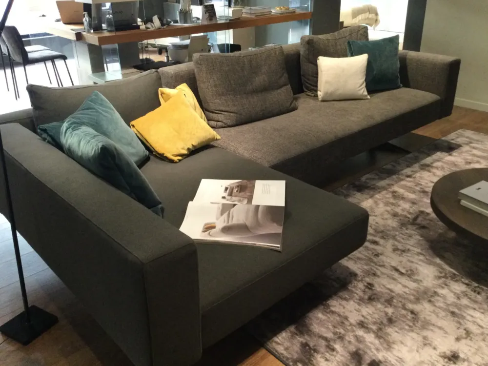 Sale Divano con penisola Air steel PREZZI OUTLET sconto 53% Divani