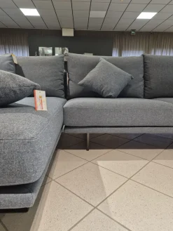 Deas Divano Con penisola Lord byron di a prezzo scontato- Divani