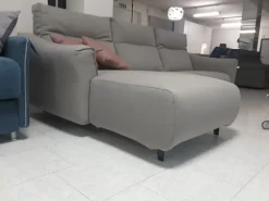 Divano Con penisola Madrid in Offerta Outlet a 3380€^Rosini Discount