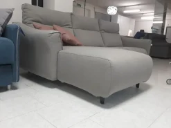 Divano Con penisola Madrid in Offerta Outlet a 3380€^Rosini Discount