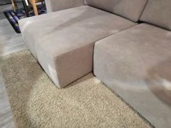 Divano Con penisola Mo26104 ad un prezzo vantaggioso^Samoa Online