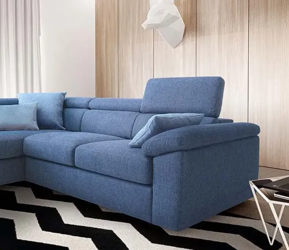 Divano Con penisola modello Adela di a prezzi convenienti Divani