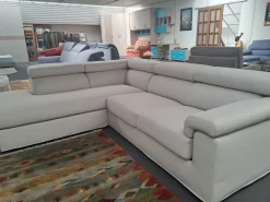 Divano con penisola modello Reflect di a prezzi convenienti^Samoa Discount