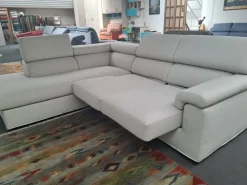 Divano con penisola modello Reflect di a prezzi convenienti^Samoa Discount