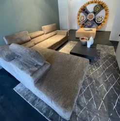 Divano Con penisola modello Divano penisola piede alto di in offerta^ZR Discount