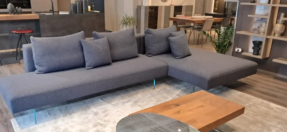 Divano Con penisola modello Divano air di in offerta^Lago