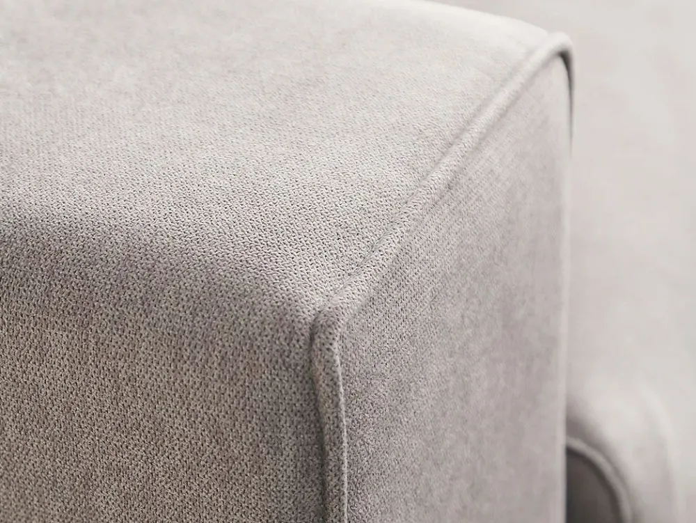 Crippa Salotti Divano con penisola modello Magnum di in offerta- Divani