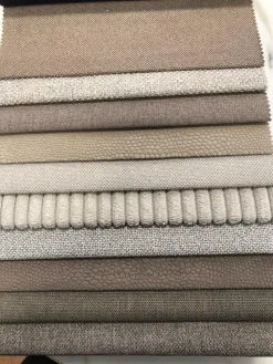 Divano con penisola Nede di a prezzo scontato^Crippa Salotti Discount