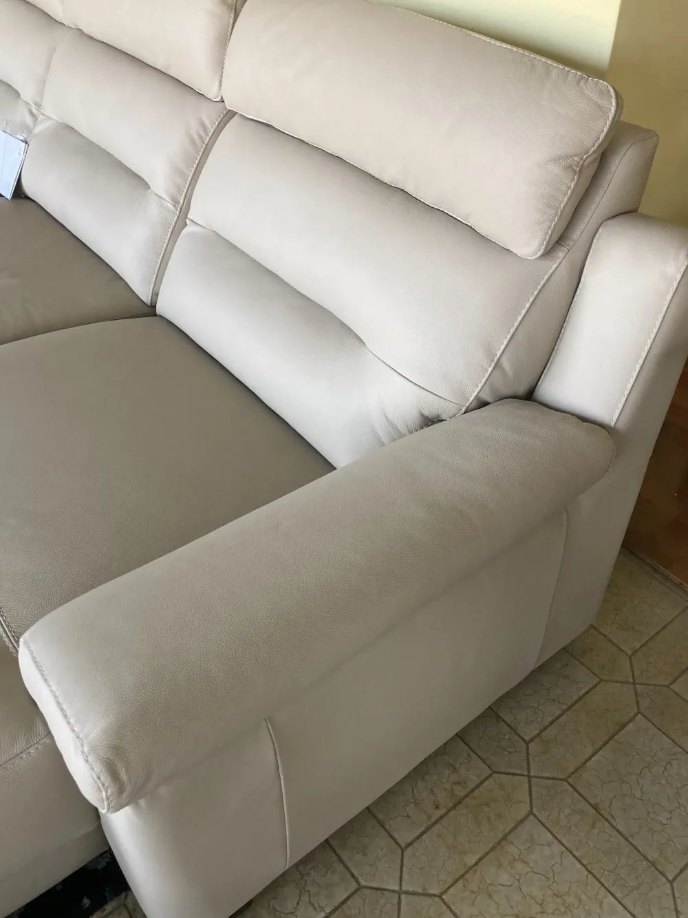 Divano con penisola Pasha in Offerta Outlet^Calia Discount