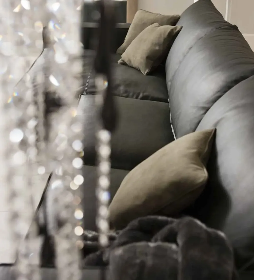 Divano con penisola pelle in misto piuma a prezzo Outlet^Md work New