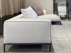 Discount Divano Con penisola Perry up a 9370 Euro Divani