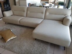 Hot Divano con penisola Sly OFFERTA OUTLET Divani