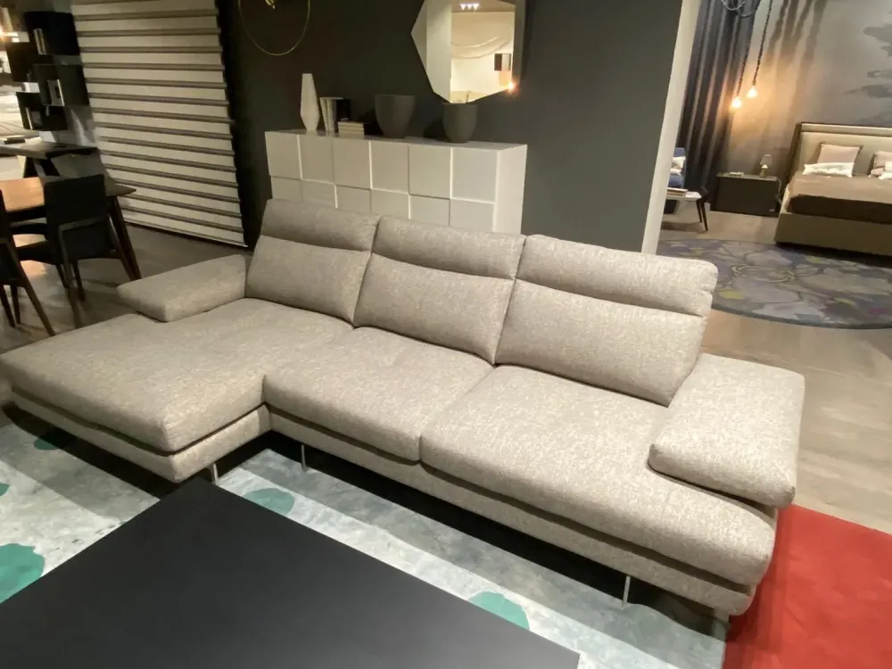 Online Divano con penisola Toby wing ad un prezzo conveniente Divani