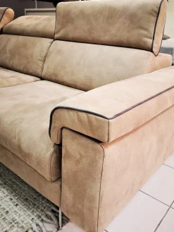 Hot Divano con penisola Wilson ad un prezzo imperdibile Divani