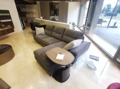 Le Comfort Divano Cupido tessuto in poliuretano   in Offerta Outlet- Divani