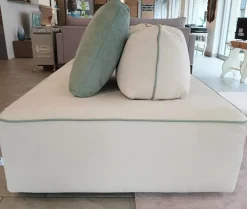 New Divano da 2 posti modello Silvan di scontato Divani