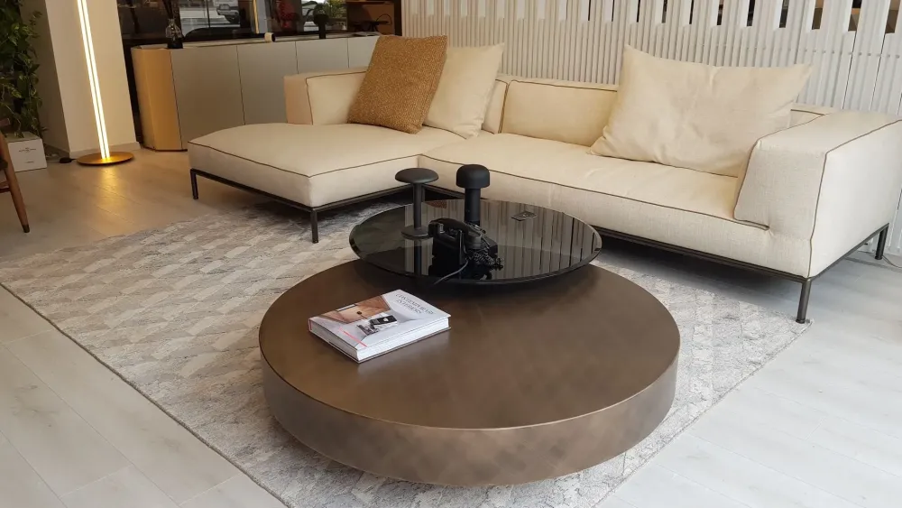 Flexform Divano da 5 posti modello Perry up di scontato- Divani