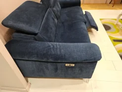 Divano da 2 posti modello Divano modello vittoria di scontato^Artigianale New