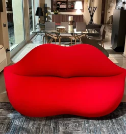 Discount Divano da 3 posti modello bocca limited di scontato Divani