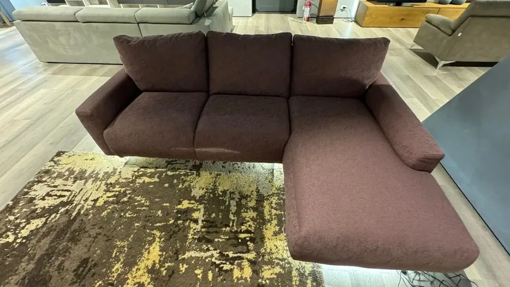 Divano da 3 posti modello Chianti di scontato^La casa moderna Sale