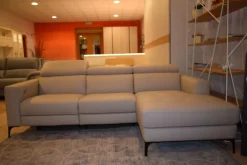 Divano da 4 posti modello Matt di scontato^Collezione esclusiva Hot