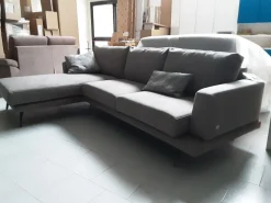 Doimo Salotti Divano da 5 posti modello Phlippe 77 di scontato- Divani