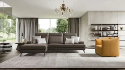 Divano da 4 posti modello Emmet di scontato^Le Comfort Outlet