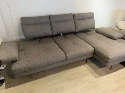 Divano da 4 posti modello Toby wing di scontato^Calia Best