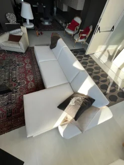 Divano da 4 posti modello Goodman di scontato^Doimo Salotti Outlet