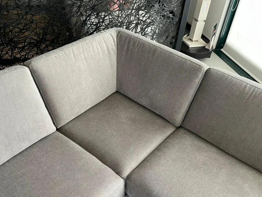 Divano da Grandi modello Holden di scontato^Divanidea Outlet