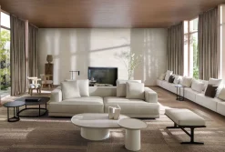 Divano Design Augusto con 3 posti a prezzo riservato^Molteni & C Hot