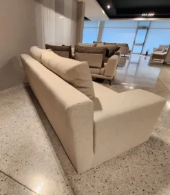 Outlet Divano design tessuto Pronta consegna divano in fibralatex di con sconto del - 40% Divani