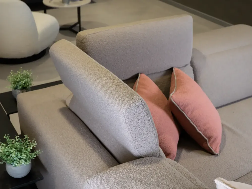 Divano Divano christopher di in stile moderno in Offerta Outlet^Le Comfort Discount