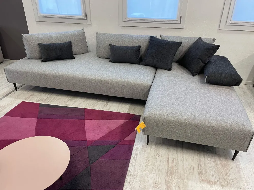 Divano Divano componibile bacio : con uno SCONTO ESCLUSIVO del 30% Divani