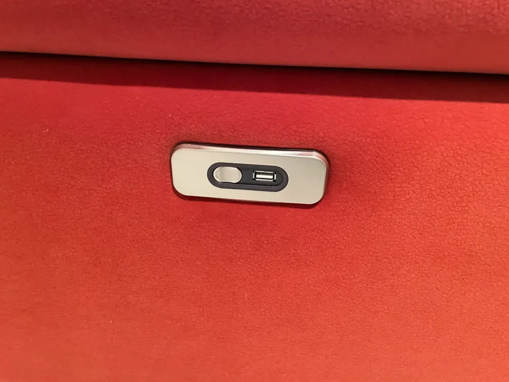 Online Divano Divano polyform italia : con uno SCONTO ESCLUSIVO del 47% Divani