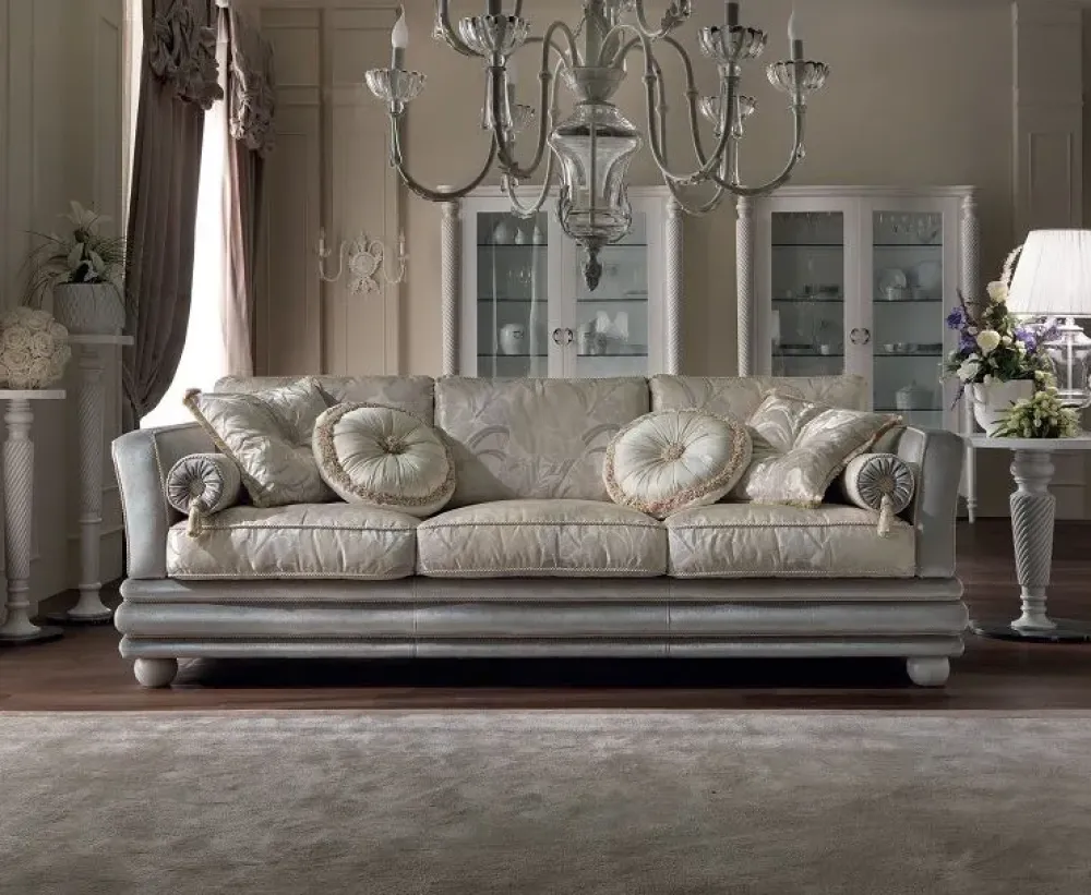Outlet Divano Divano regina di napoli luxury italia di in stile classico in Offerta Outlet Divani