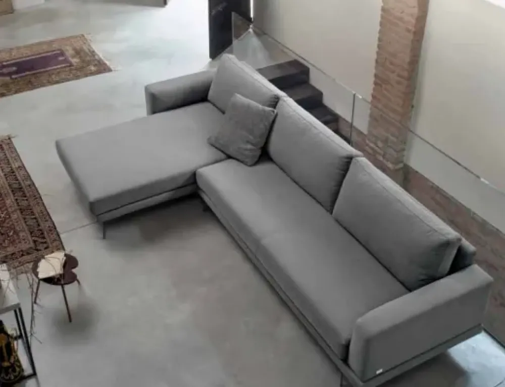 Online Divano Doimo modello Philip 92 scontato del 40% Divani