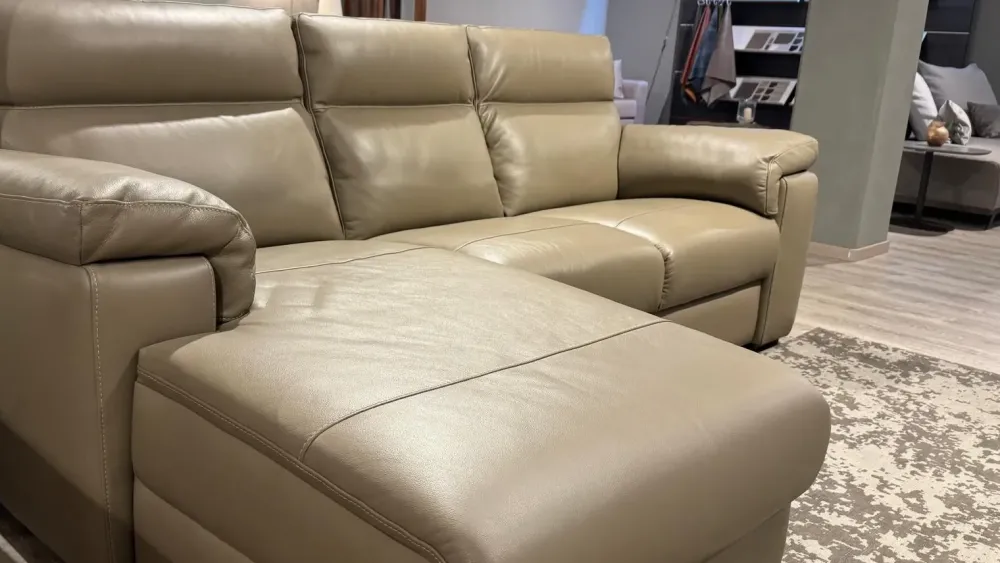 Doimo Salotti Divano William PREZZI OUTLET sconto 50%- Divani