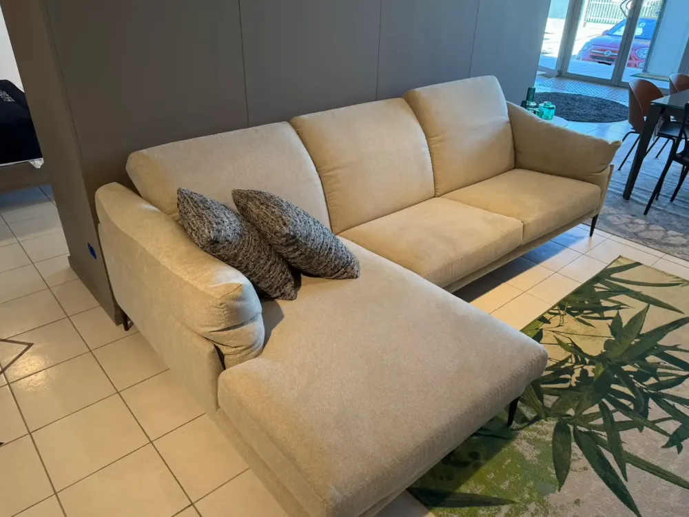 Calia Divano Elisir in Tessuto a prezzo scontato- Divani