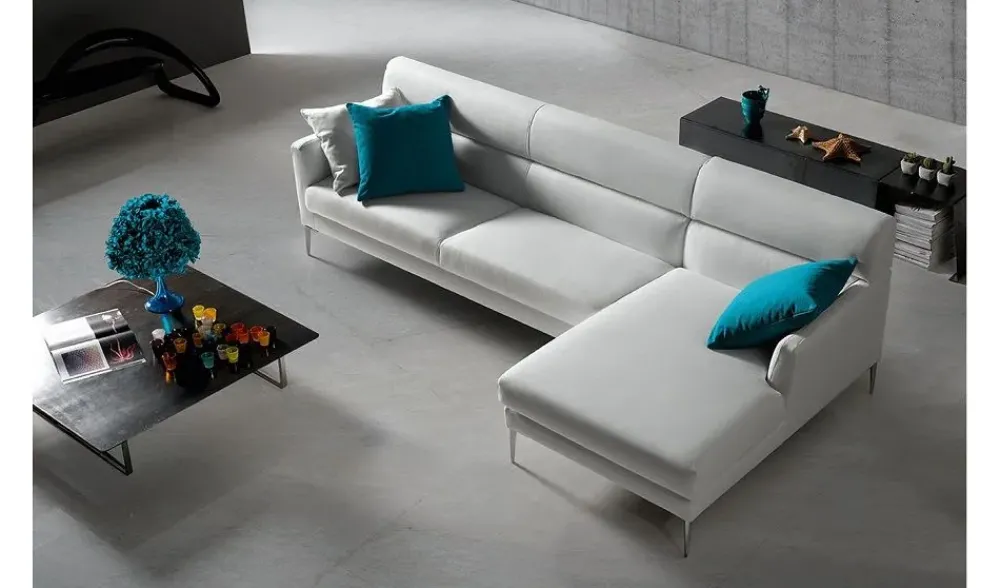 Divano Divano mod.pat con piedi cromati in promo-sconto del 50% PREZZI OUTLET sconto 48%^Excò Best