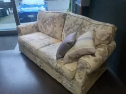 Online Divano Farnese Cava in Offerta Outlet Divani