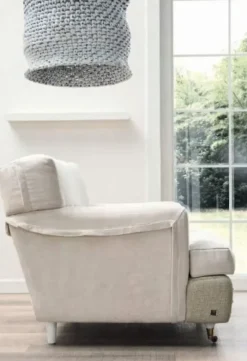 Divano Fausty a prezzo ribassato Divani