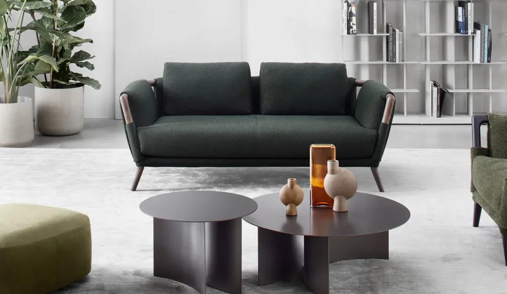 Sale Divano Gaudì in stile Design Con schienale a prezzi outlet Divani