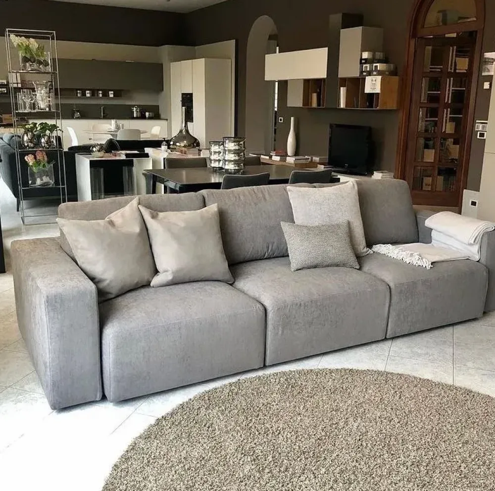 Sale Divano Genius 016 a prezzo ribassato Divani